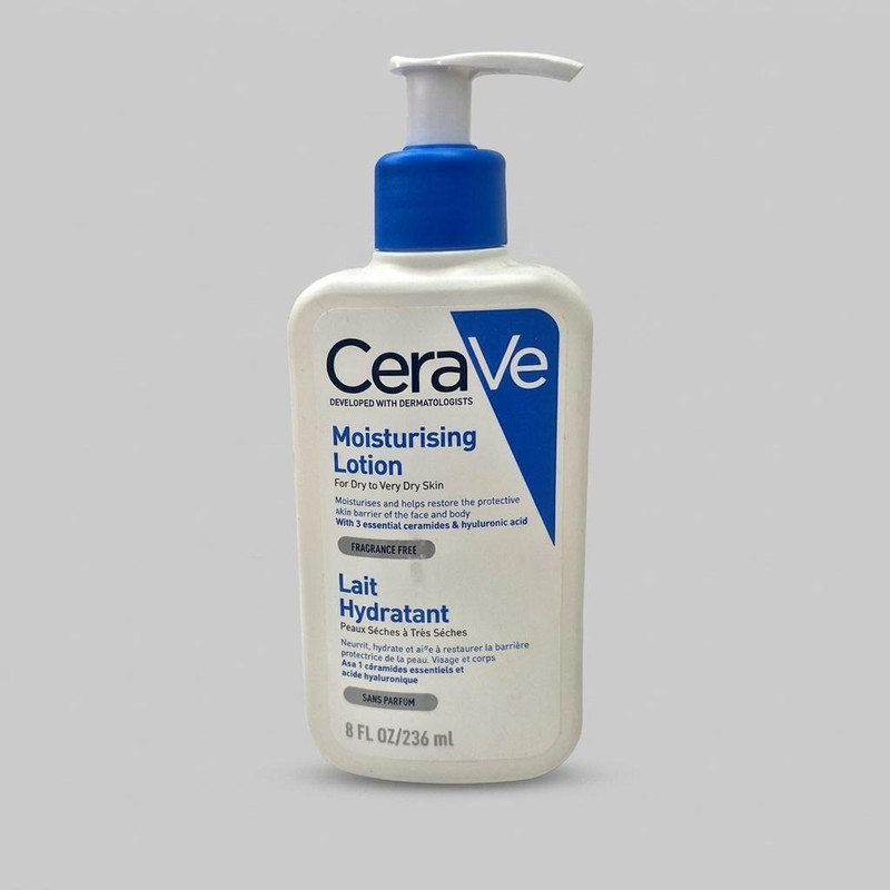لوسیون بدن سراوی مدل LAIT Hydratant حجم 236 میلی‌لیتر با بافت کرمی و پمپی، مرطوب‌کننده و ضدحساسیت مناسب انواع پوست و حاوی سرامید و هیالورونیک اسید